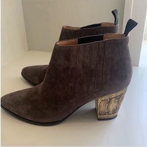 Russell & Bromley London Brown Suede Gold Embellished Heel Ankle Boots 39 1/2
